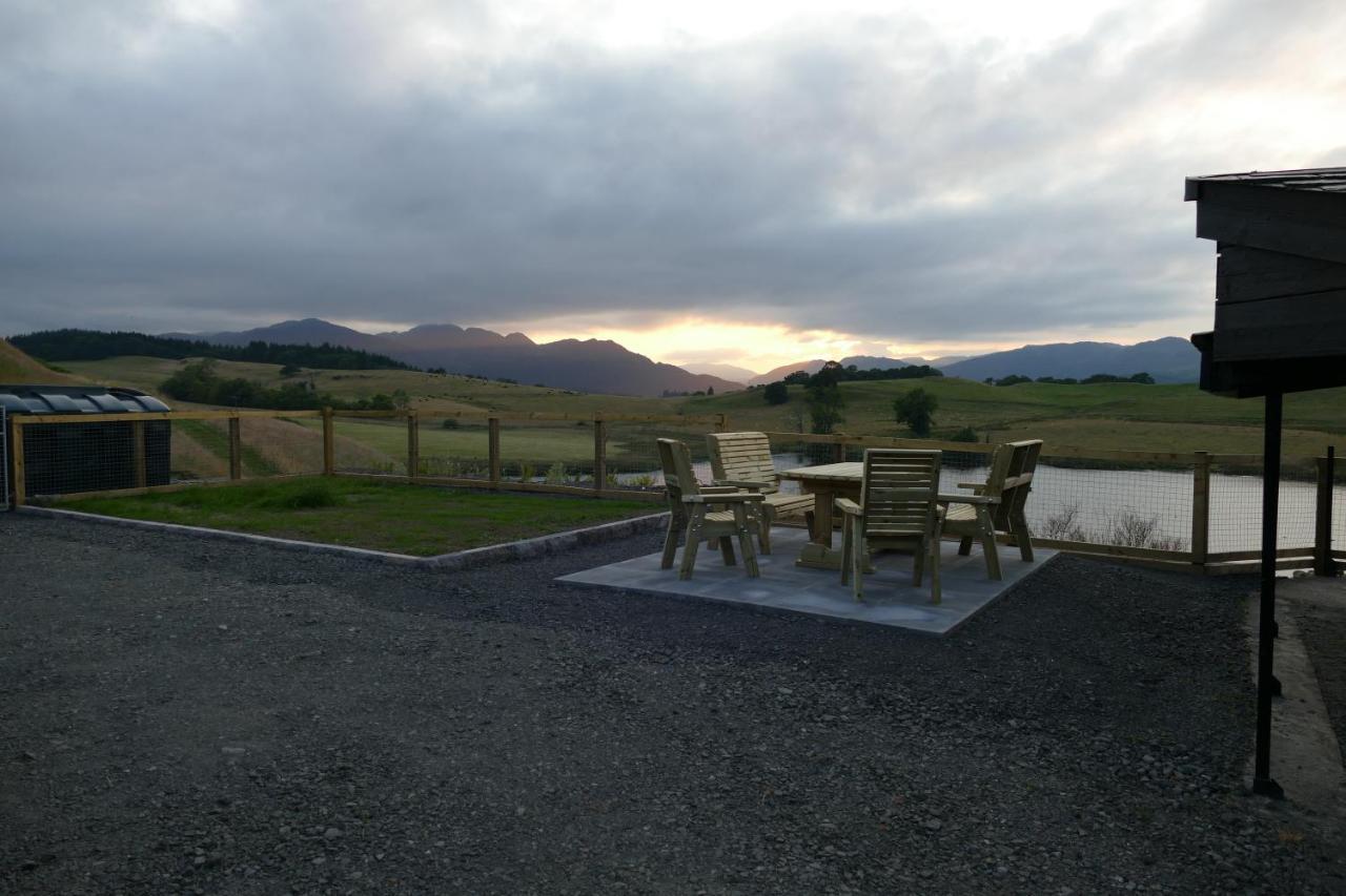 クリフThe Annexe At Loch View Farmアパートメント エクステリア 写真