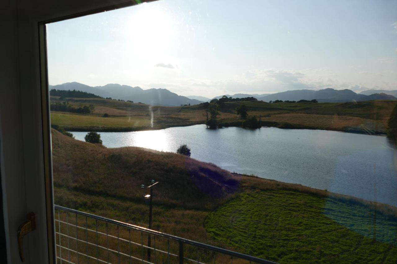 クリフThe Annexe At Loch View Farmアパートメント エクステリア 写真